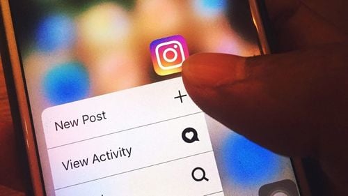 Utilizatorii Instagram din Rusia au fost anunţaţi că serviciul va fi oprit de duminică la miezul nopţii