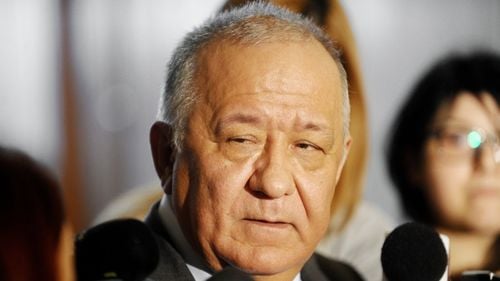 BNR, suspiciuni de spălare de bani în sistemul bancar. Șeful Direcției de Supraveghere anunță că 16-17 bănci sunt implicate într-o ”tranzacție ciudată”, DIICOT a deschis un dosar penal, o bancă e suspectă de implicare în favorizarea spălării de bani