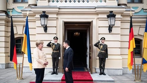Merkel a dat asigurări Ucrainei că nu va avea de suferit din cauza gazoductului rusesc Nord Stream 2