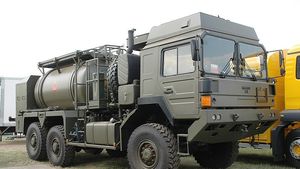 Criza de carburanți în UK: Șoferii militari pregătiți să ajute la livrarea benzinei