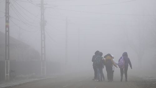 Mai mult de jumătate din ţară, inclusiv Capitala, sub Cod galben de ceaţă densă