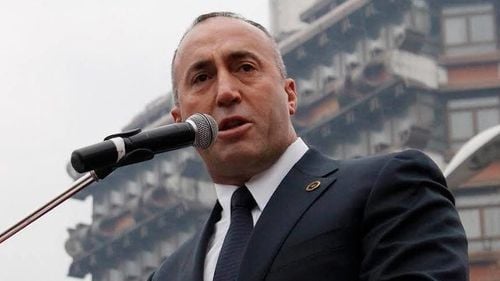 Premierul kosovar demisionează după ce a fost convocat la Haga ca suspect în crime de război / Ramush Haradinaj, fost comandant al Armatei de Eliberare a Kosovo (KLA) în timpul conflictului din 1998-1999, este convocat de Tribunalul Internațional Special