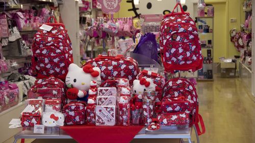 Designerul Hello Kitty se retrage după 46 de ani