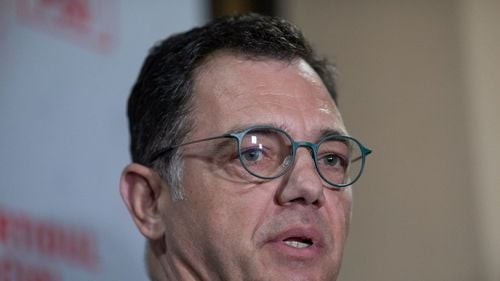 Radu Oprea (PSD): Victor Ponta s-a autoexclus din PSD / Au mai fost încercări ale unor foști președinți PSD de a candida ca independenți / Cine este singurul membru al Consiliului Politic Național PSD care a votat împotriva excluderii