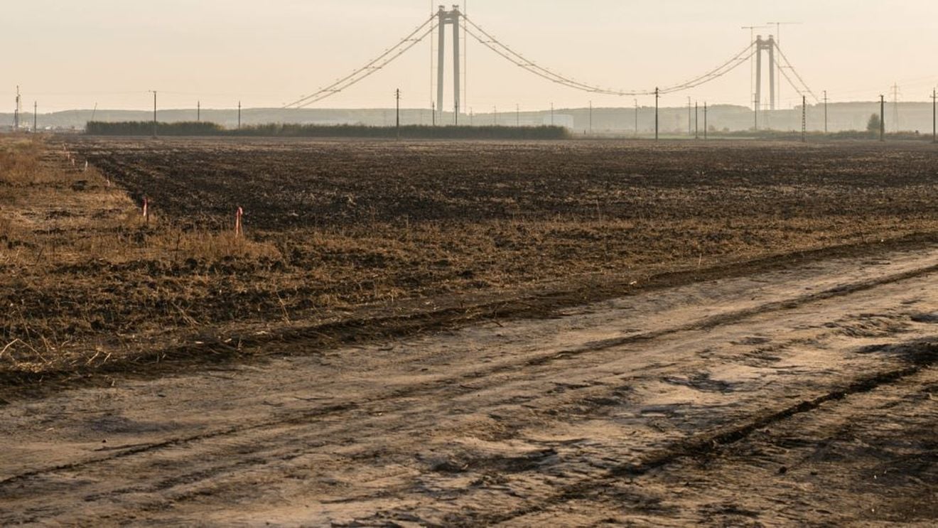 UMB a început în avans lucrările pentru construirea Drumului Expres Brăila – Galaţi. Contractul pentru şoseaua rapidă de 11 kilometri a fost semnat în aprilie, iar termenul de execuţie este de doi ani