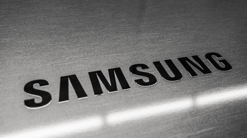 Samsung va da bonusuri uriașe grație cipurilor și inteligenței artificiale / Angajații pot primi până la 340.000 de euro / Compania generează 12,5% din PIB-ul Coreei de Sud