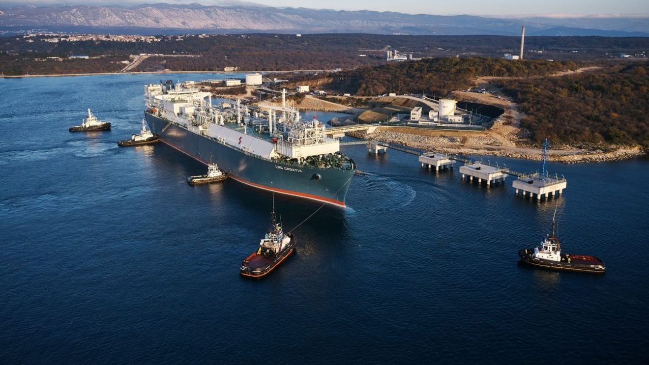 Premieră: UE importă mai multe gaze naturale din SUA decât din Rusia