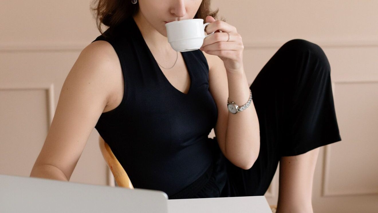Workleisure: Cum a schimbat munca remote stilul vestimentar pentru totdeauna