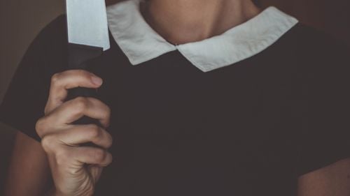 O ucraineancă în vârstă de 68 de ani și-a înjunghiat mortal soțul într-un apartament din București