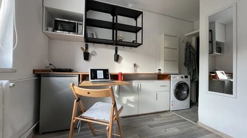 Garsoniere de 11 metri pătrați din Cluj-Napoca, scoase la vânzare cu 40.000 de euro /  ”O investiție sigură datorită creșterii constante a prețurilor imobiliare”