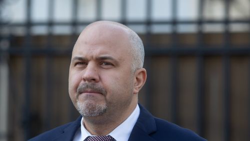 VIDEO Deputatul USR Emanuel Ungureanu a depus la Parlament un proiect de lege pentru ca ofițerii DGA să nu rămână fără atribuții / Înalta Curte a decis recent ca lucrătorii poliției judiciare din cadrul DGA să nu se poată implica decât în dosare în care sunt vizați angajați ai MAI