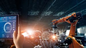 Ce impact are digitalizarea în industria auto? Studiu: Nu aduce profit companiilor, dar crește rapid eficiența utilizării activelor