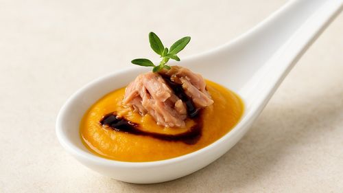 Rețeta de ton cu legume de sezon a chefului Andrei Hoban: Tonul este unul dintre ingredientele cele mai versatile din bucătăria internațională