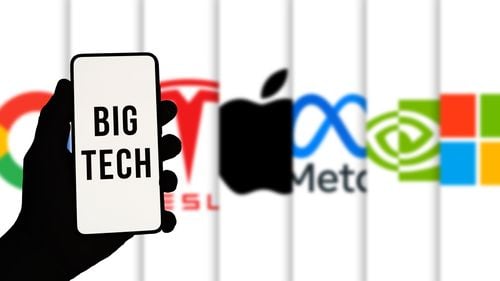 SUA califică drept "extorcare" amenzile impuse de Comisia Europeană companiilor Apple şi Meta