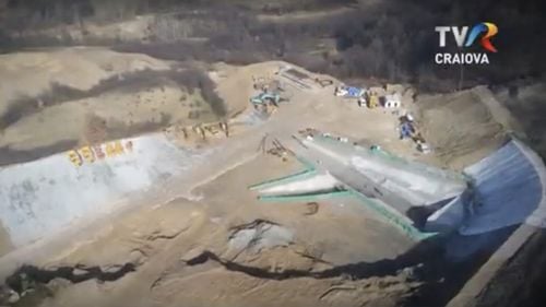 Românii din Valea Timocului, afectaţi de exploatarea minieră a companiei chineze Zi Jin, solicită sprijin de la Bucureşti şi UE