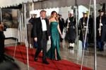 Melania Trump aduce un omagiu prințului moștenitor al Arabiei Sauditei purtând o rochie verde Elie Saab de 3.350 de dolari