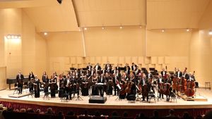 Filarmonica Braşov împlinește 145 de ani / Joi va fi organizat un concert aniversar / Primul eveniment al „Kronstädter Philharmonische Gesellschaft” a fost organizat în 6 mai 1878