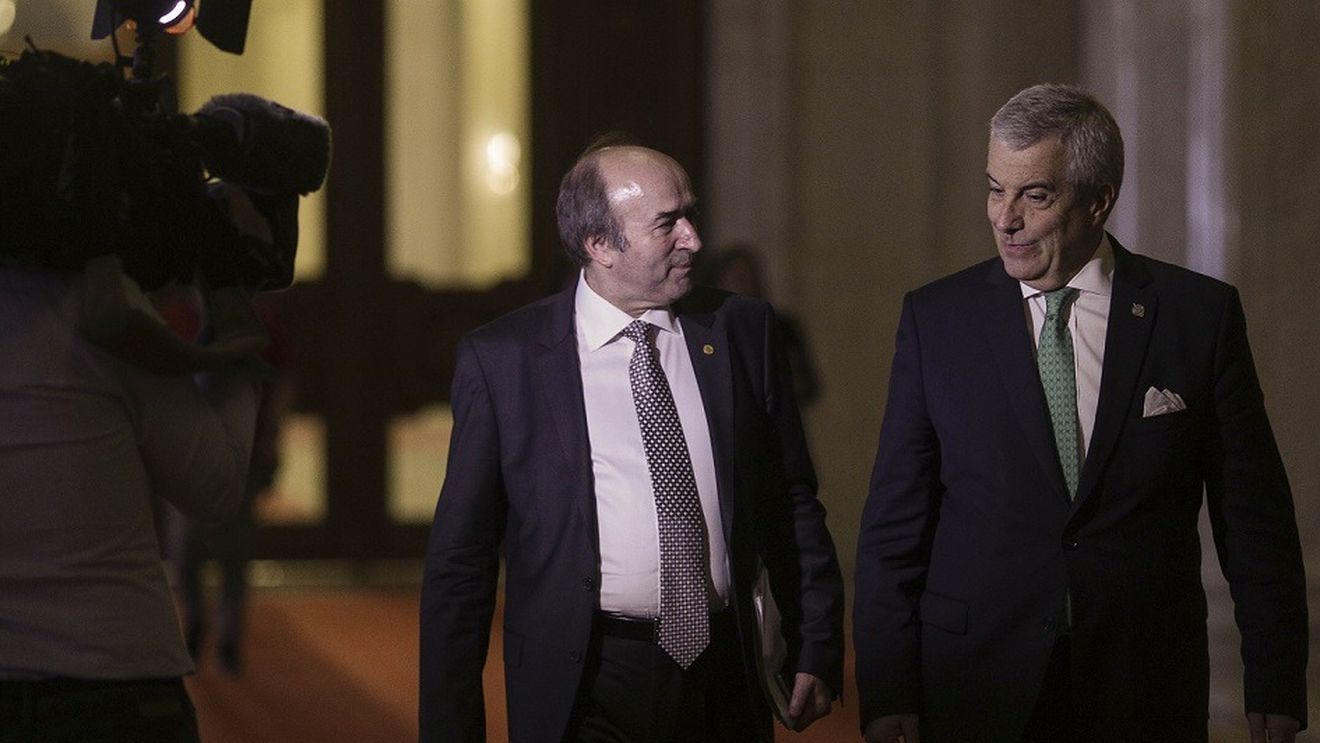 SURSE Tăriceanu și-a angajat ca avocați doi foști miniștri ai justiției: Tudorel Toader și Tudor Chiuariu