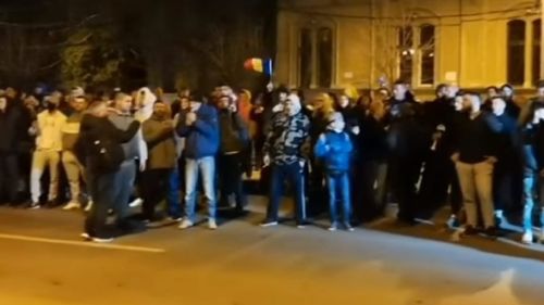 Dominic Fritz, despre persoanele care au protestat față de noile restricții în Timișoara: Sunt împinse de la spate de nişte extremişti care declară public că doresc libertate pentru toţi, dar promovează un discurs violent, xenofob şi antieuropean