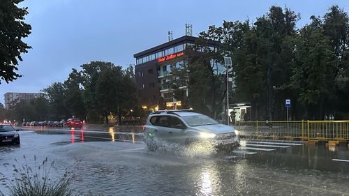 METEO Vremea se încălzeşte uşor la mijlocul lui aprilie / Ploile devin frecvente în a doua parte a intervalului