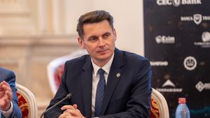 Președintele Senatului despre votul pentru ICR: PSD și AUR au reușit încă o dată să găsească o formulă de colaborare / ”Lucrează împreună când e vorba de propriile interese”