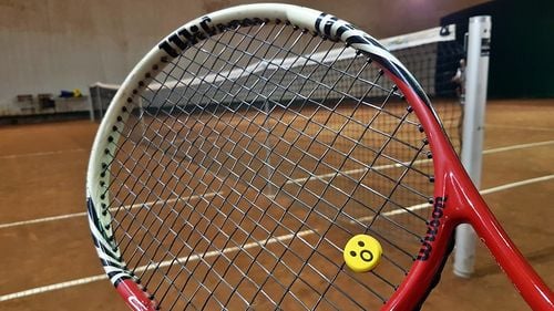 Echipele de juniori ale României, învinse de SUA în finalele de la Billie Jean King Cup, respectiv Cupa Davis