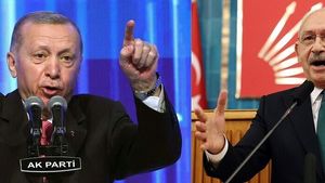 LIVE OFICIAL Recep Tayyip Erdogan, declarat învingător de către comisia electorală cu 52, 14% din voturi, față de 47,86% pentru Kemal Kilicdaroglu după numărarea a 99, 43 din urnele de vot