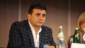 Surse: ANAF a cerut informații prin SPV de la AUR, PNL și peste 120 de firme în ancheta privind Realitatea Plus TV / Oficial: Compania care operează Realitatea Plus, mutată în SUA