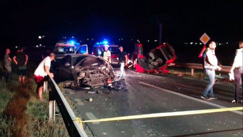 Un copil de 12 ani și o femeie de 35 de ani au murit într-un accident în apropierea Constanței