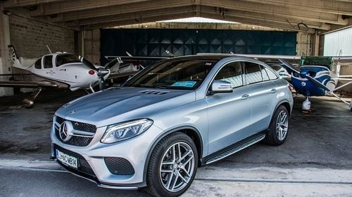 Cum arată și cât costa un Mercedes GLE Coupé, mașina oferită în campanie de mercenarul Horațiu Potra lui Călin Georgescu