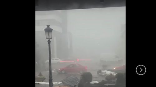 VIDEO Furtuna a făcut prăpăd în Sinaia și în mai multe localități din Prahova / Gara din Sinaia, distrusă / Întârzieri de câte 4 ore în Gara de Nord la trenuri care veneau de pe ruta Brașov