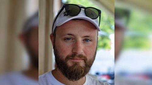 INTERVIU Adrian Rădulescu, antrenorul lui David Popovici: Uneori ducem copilul la sport și vrem să-l vedem campion. Dar când traseul inițial nu mai corespunde, intrăm în panică. Mai târziu va avea ecou pentru copil