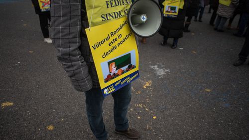 Sindicatele din învăţământ se pregătesc să declanşeze greva generală, după ce Guvernul a anunţat că plafonează cheltuielile de personal şi activităţi de formare profesională / Va fi pichetat sediul Guvernului şi va avea loc un marş de protest