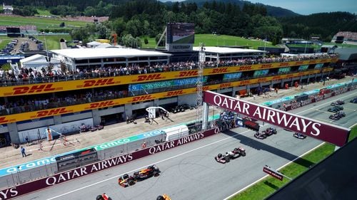 Programul complet al Marelui Premiu din Qatar - cine transmite la tv competiția / McLaren poate să câștige titlul din acest weekend