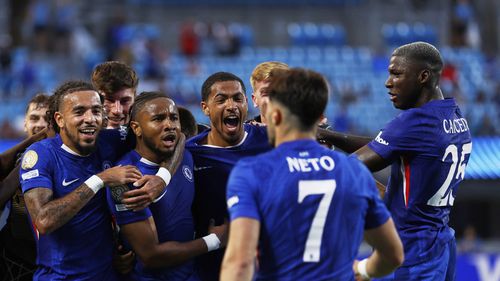 VIDEO CM al Cluburilor 2025: Chelsea se califică în sferturile de finală după o victorie în prelungiri cu Benfica / Meciul a fost întrerupt două ore din cauza unei furtuni