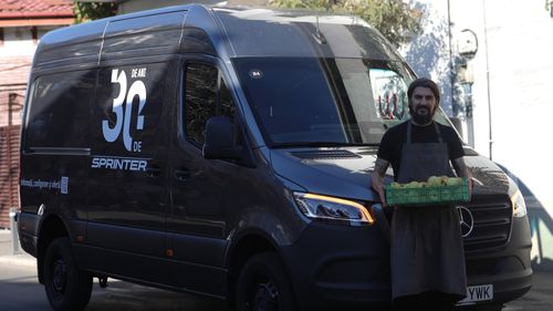 O bucătărie fine-dining mutată pe patru roți. Alex Petricean: „Sprinter a fost baza logistică, ne-a ajutat să lucrăm mai ordonat și să câștigăm timp”