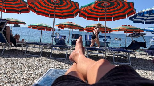 Cum să petreceți o vacanță în siguranță în această vară sub soarele Mediteranei / Sfaturi utile pentru turiștii din Italia, Grecia, Franța sau Spania