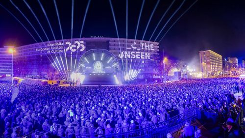 Mii de oameni au sărbătorit în stradă primirea de către oraşul german Chemnitz a statutului de Capitală Europeană a Culturii