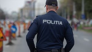 Poliţiştii şi jandarmii au aplicat, în ultimele 24 de ore, amenzi în valoare de peste 1,5 milioane lei / Au fost înregistrate peste 1.400 de situaţii de urgenţă