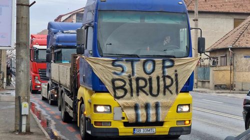 Ciolacu: Aprobăm mâine în Guvern un set de măsuri convenite cu transportatorii și fermierii / Restituirea parțială a accizei la motorină, încă în discuție / Lista măsurilor