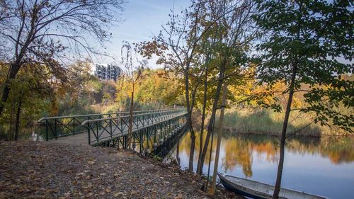 ANPC a amendat ADP Sector 2 cu 30.000 de lei pentru problemele găsite în cele trei parcuri controlate. Neregulile de la locurile de joacă trebuie remediate până pe 4 aprilie