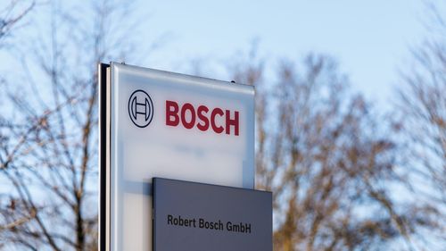 În Germania, creșterea ratei șomajului exercită presiuni asupra guvernului cancelarului Friedrich Merz / Bosch disponibilizează 20.000 de angajați