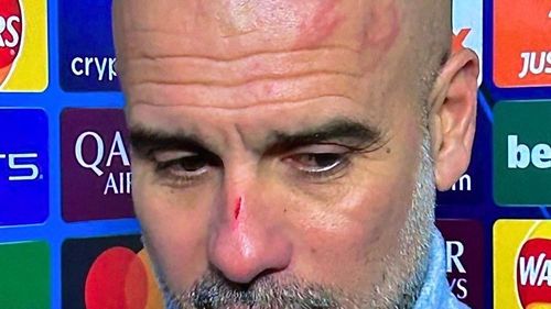 VIDEO Cum a apărut Pep Guardiola la conferință după ce Manchester City nu a câștigat un meci în care a condus cu 3-0: „Am vrut să mă rănesc”