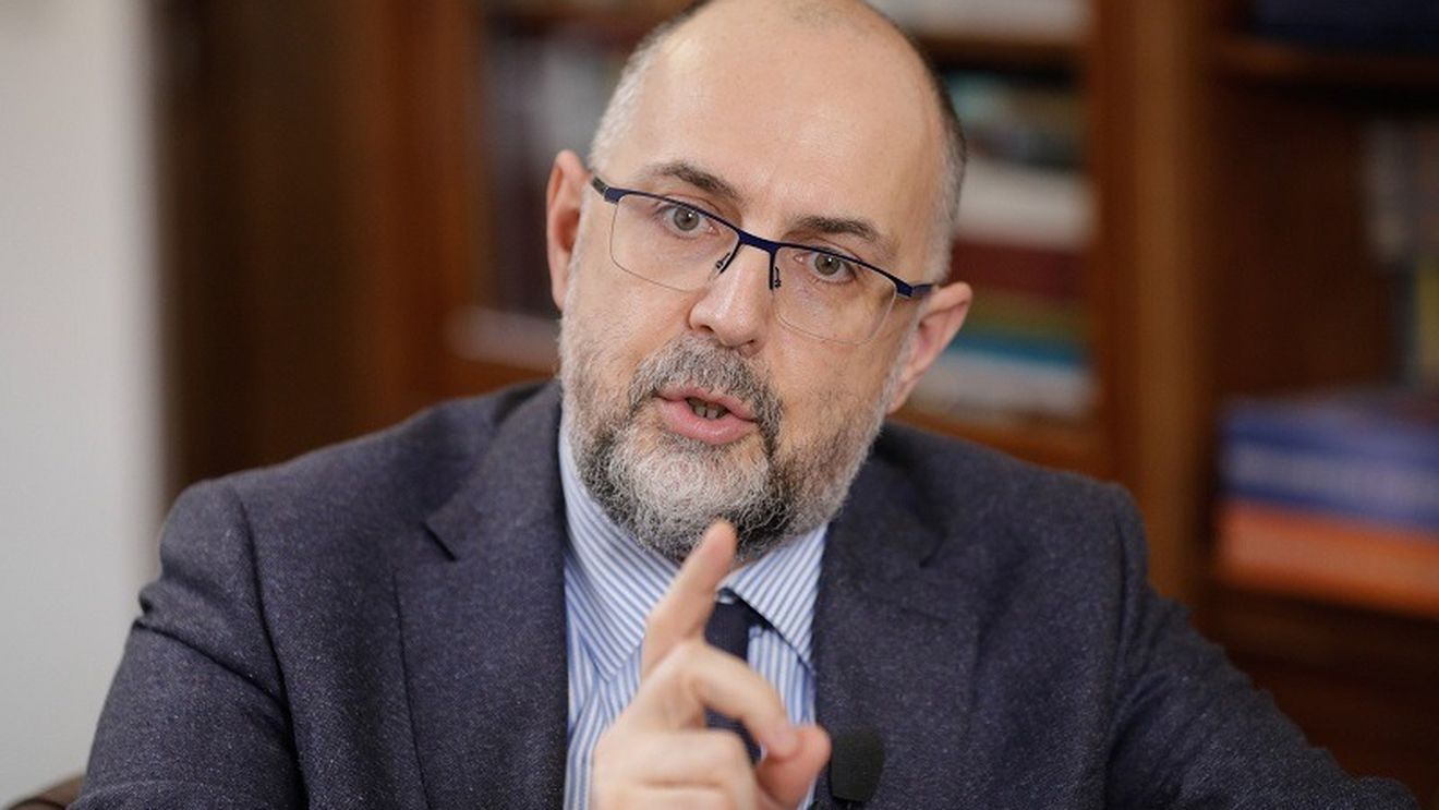 Culisele noului acord al coaliției, relatate de Kelemen Hunor: Am ajutat USR PLUS să iasă din fundătura politică / Pauza de la negocieri, provocată de alegerea primarilor în două tururi