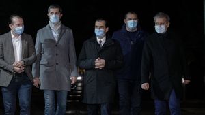 Cioloș: USR are varianta negocierii cu PNL fără Florin Cîțu premier sau varianta Opoziției / Un guvern de tehnocrați nu e pe radarul nostru