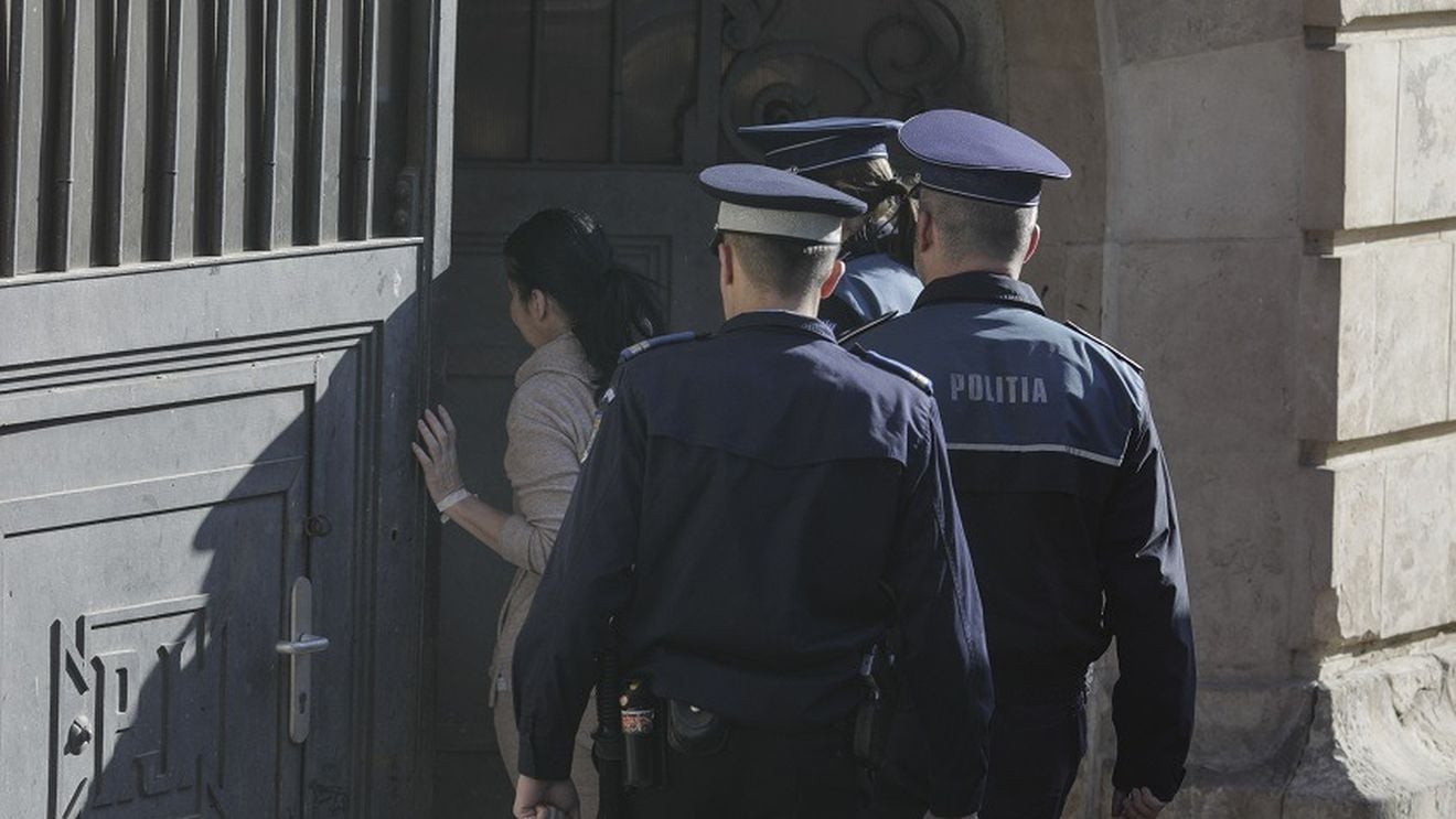 Sorina Pintea, adusă la instanță fără cătușe la mâini. Curtea de Apel București decide dacă o menține în arest preventiv