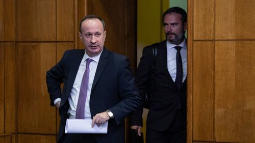 USR cere Camerei Deputaților să-l sancționeze pe deputatul PSD Adrian Câciu după ce a bruscat o senatoare PNL și a avut o remarcă xenofobă la adresa unui parlamentar UDMR