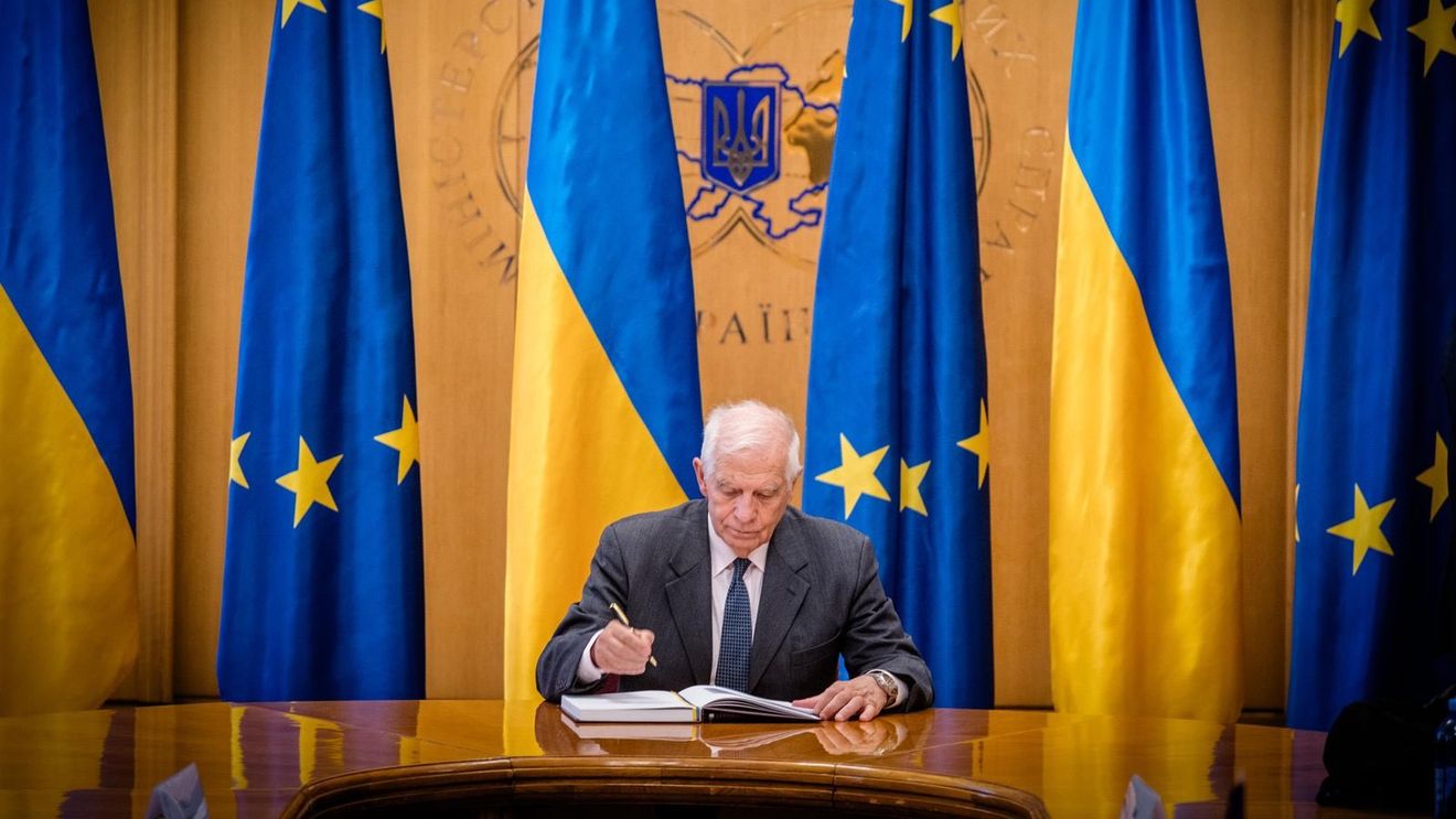 Șeful diplomației europene, în Ucraina: Rusia trebuie să dea socoteală indiferent de un acord de pace și să plătească distrugerile pe care le-a cauzat