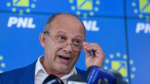 Ministrul Turismului: Programele de finanţare pe care le punem la dispoziţie sunt dedicate antreprenorilor de bună credinţă / Deținătorii societăţilor beneficiare ale programului Start-Up Nation nu pot înstrăina mai mult de 49% din părţile sociale