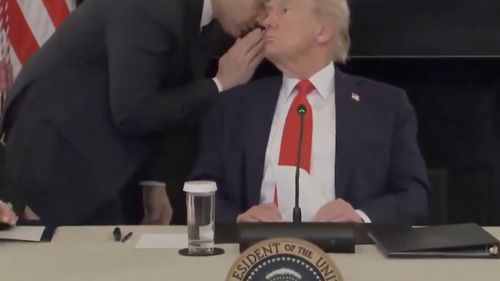 Candidatul lui Trump pentru funcţia de şef al Biroului Consilierului Special este retras după apariţia unor mesaje rasiste / Ar fi trimis un mesaj într-un chat de grup cu alţi republicani în care spunea că are ”o tendinţă nazistă”